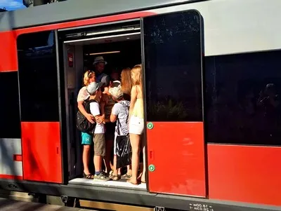 Soçi'de toplu taşıma genellikle aşırı yüklenir