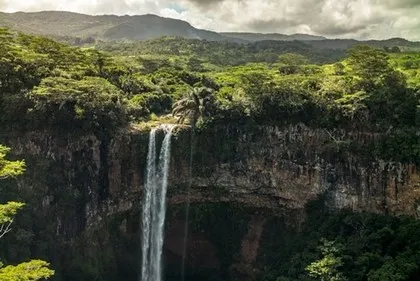 Mauritius'taki Chamarel Şelalesi