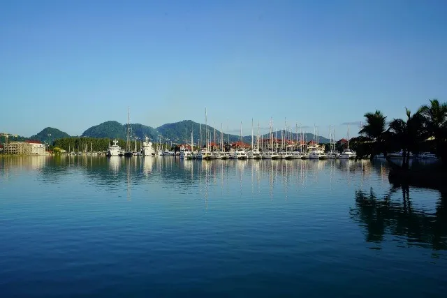 Eden Adası'ndaki liman, Mahe, Seyşeller