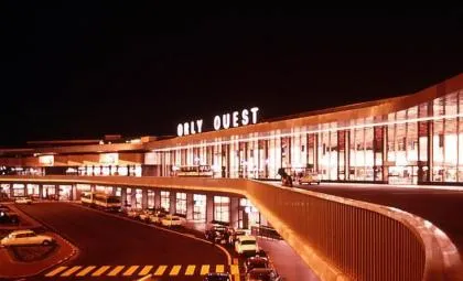 Bireysel araç veya servis ile Paris Orly Havalimanı transferi