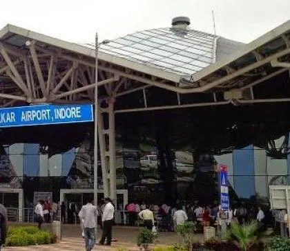Indore Havalimanı